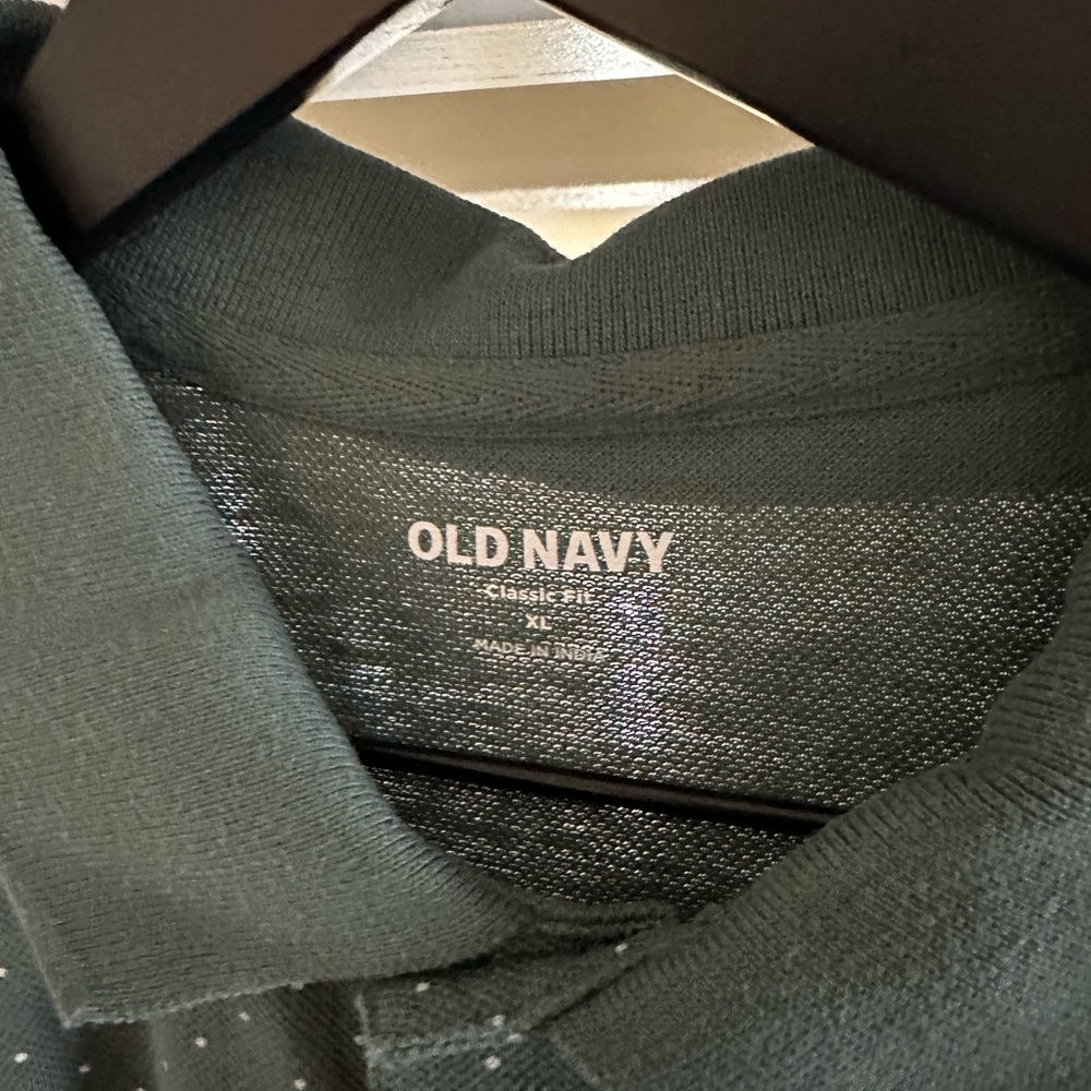 Old Navy Dark Green,with small white polka dots, Polo Shirt XL